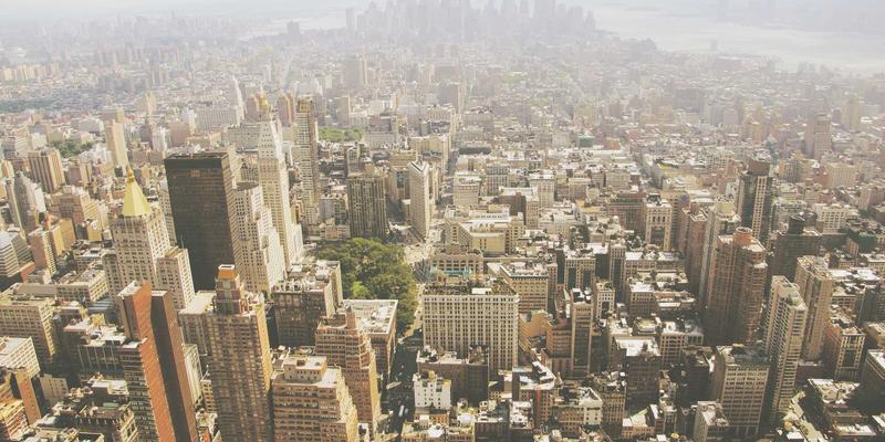 一指8生活服务：打造‘一老一小’家庭支持新方案，社区托管与喘息服务本地化实践