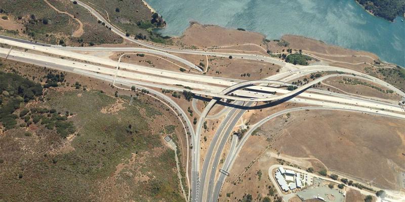 一指8社区便民信息：揭秘个人形象管理师上门服务，从衣橱整理到造型指导的高端生活新选择