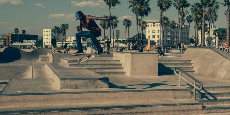 本地生活服务新蓝海：一指8解锁居家适老化改造的千亿市场