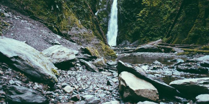 盘活社区闲置资源：亲子活动室与自习室的本地服务运营新思路